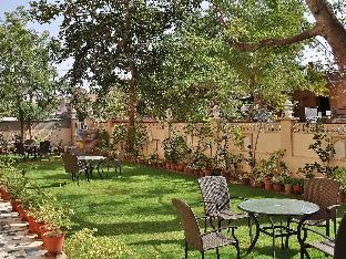 om niwas suite hotel