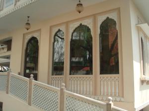 om niwas suite hotel