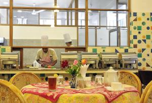 om niwas suite hotel