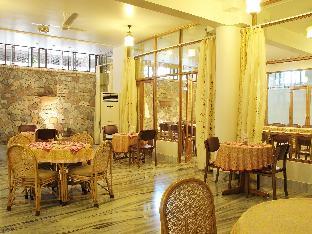 om niwas suite hotel