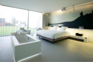 D-Hotel,Flemish Region>>Kortrijk,4 star