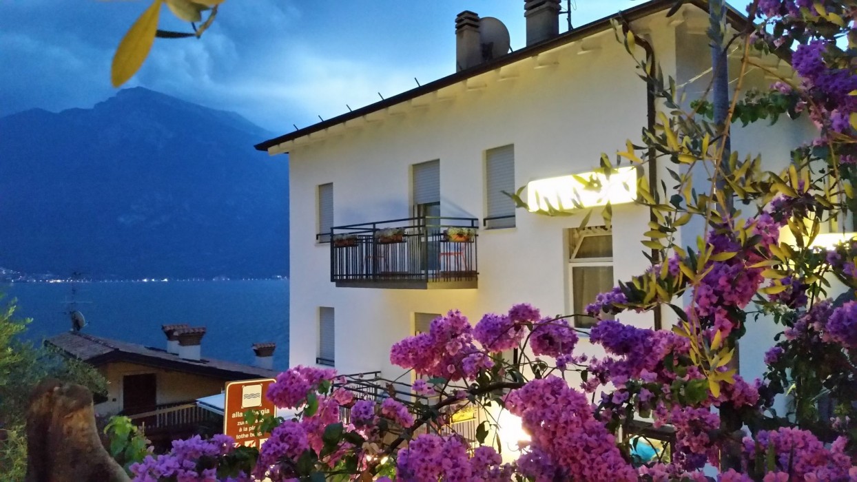 hotel augusta garni