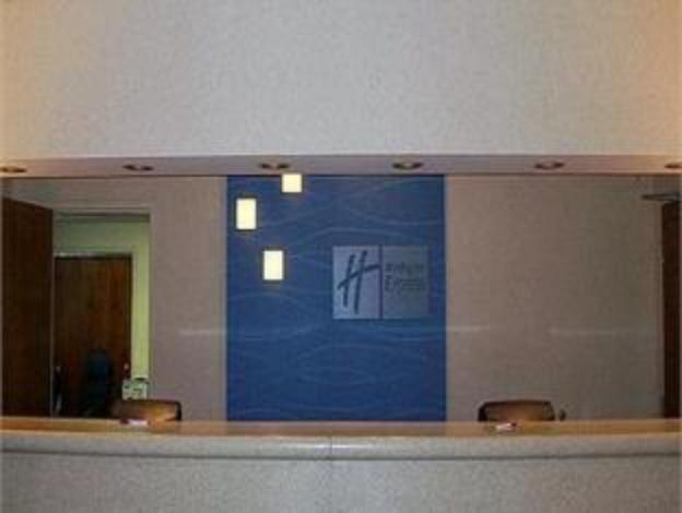 holiday inn express cambridge by ihg