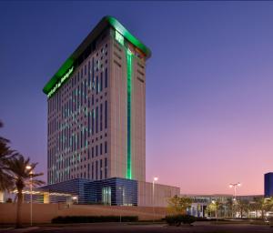 Holiday Inn & Suites Dubai Festival City By Ihg,Deira>>Bur Dubai,4 star