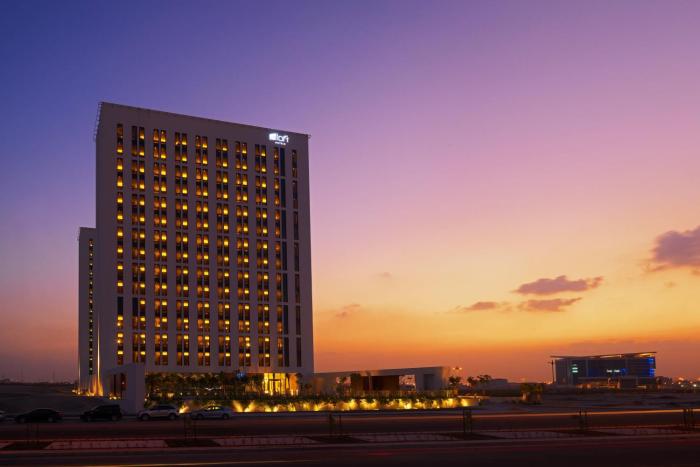 aloft meaisam dubai
