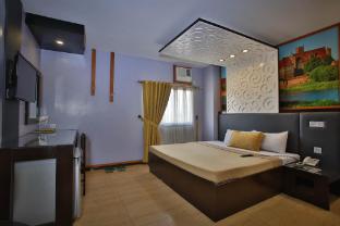 Eurotel Las Pinas,Near Alabang Town Center,3 star