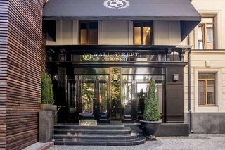 Wall Street Maestro,Odessa>>Odesa,4 star