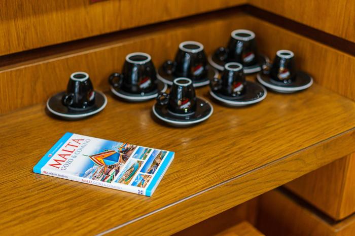 hotel avion self check in