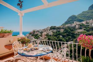 villa mary suites