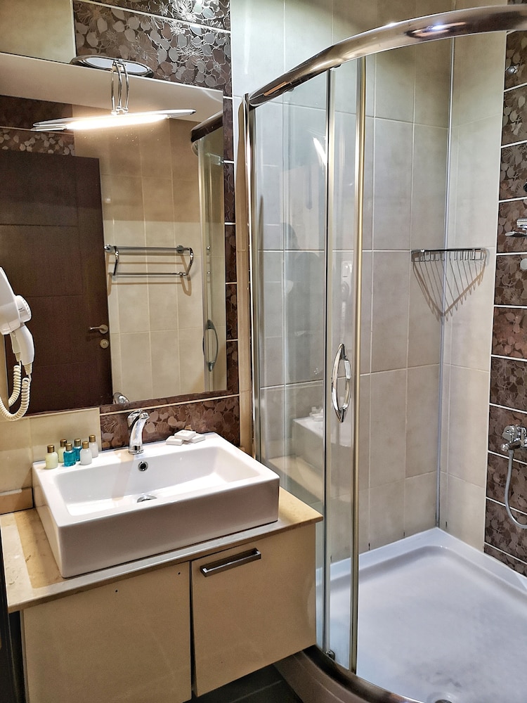 golf royal residence