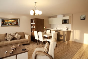 golf royal residence