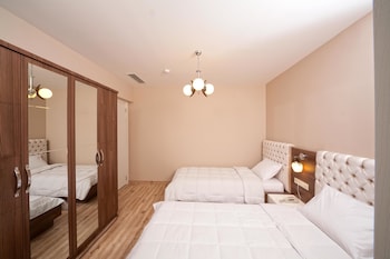 golf royal residence