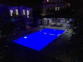 sarihan apart otel