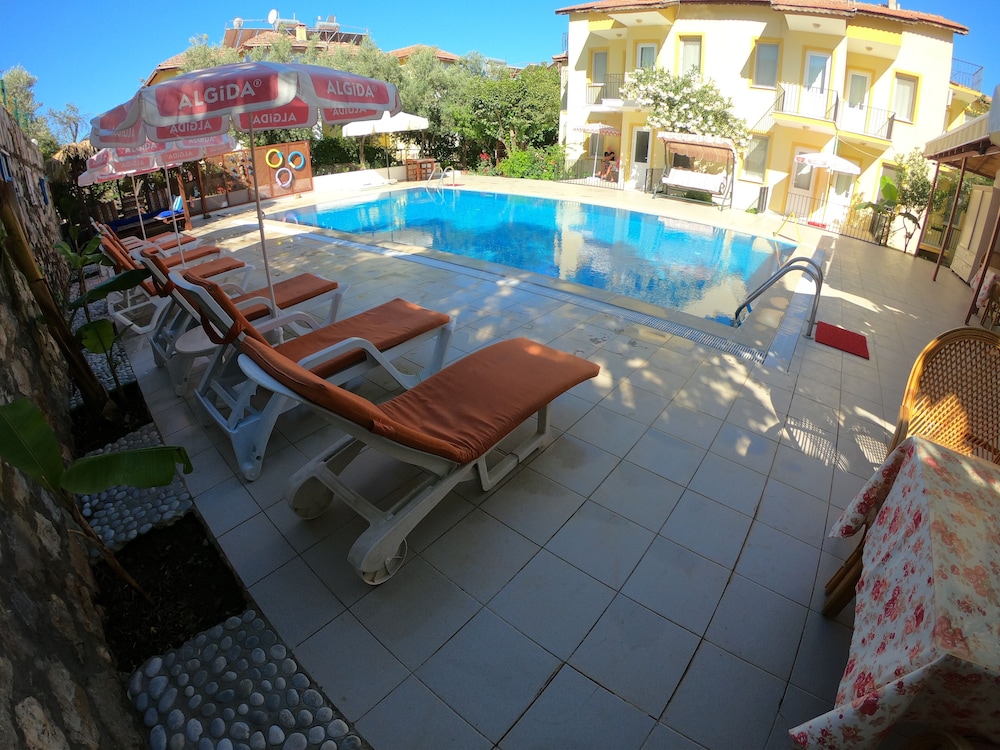 sarihan apart otel