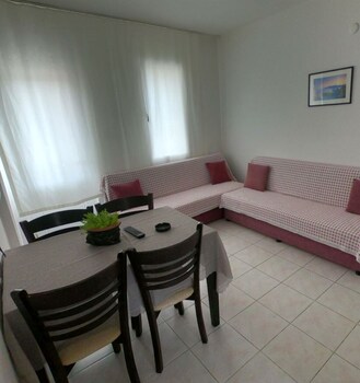 sarihan apart otel