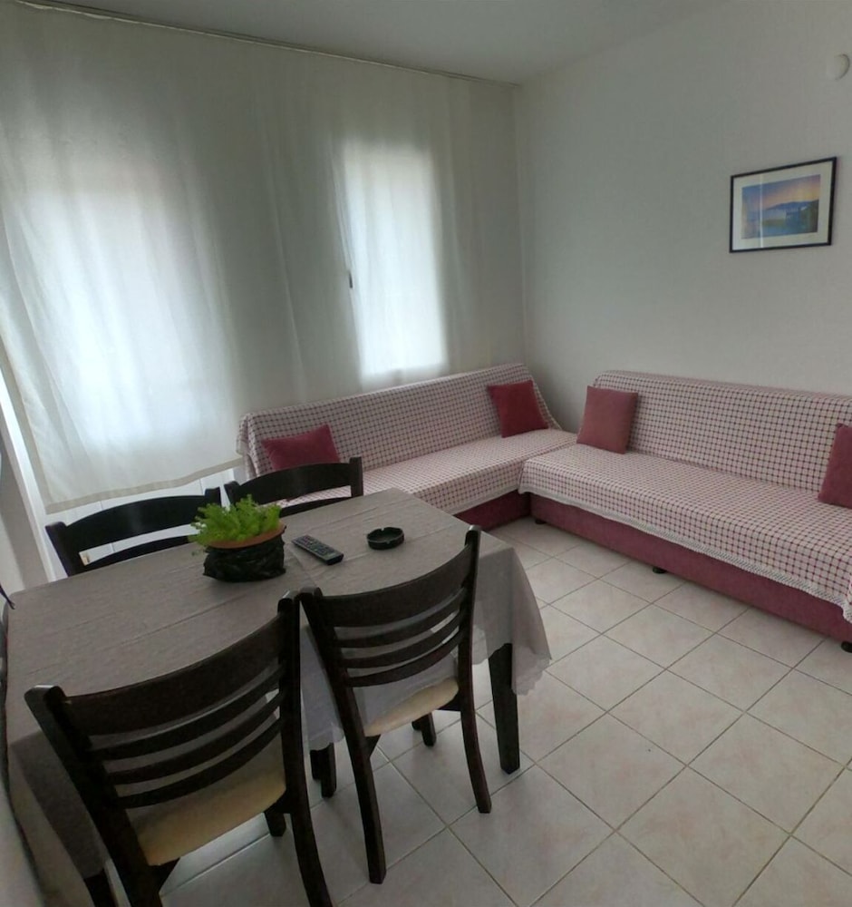sarihan apart otel