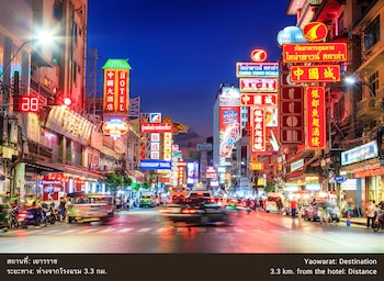 the tarntawan hotel surawong bangkok