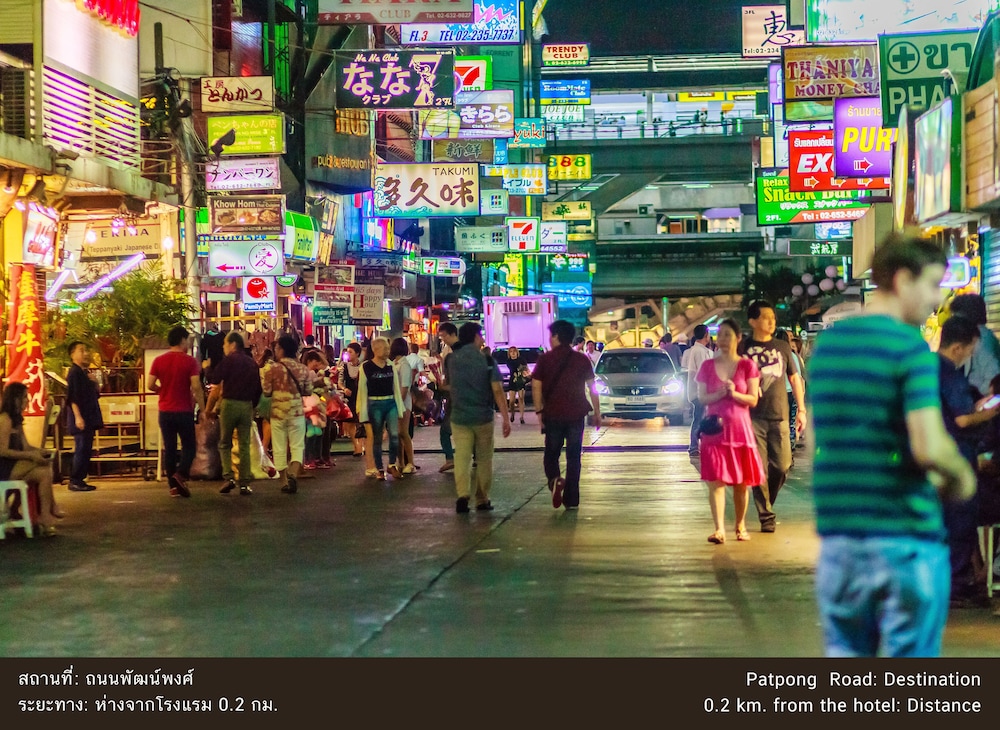 the tarntawan hotel surawong bangkok