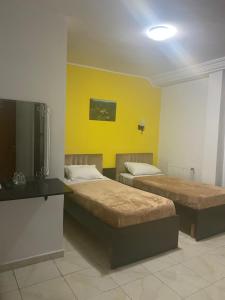Hotel-Img
