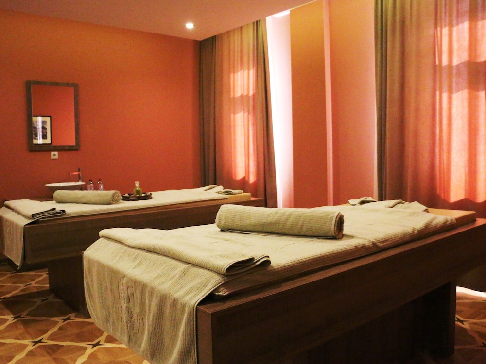 marxal resort and spa
