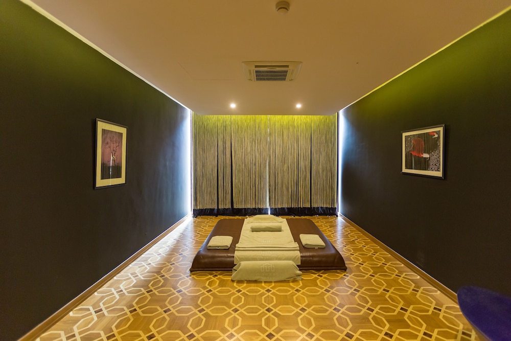 marxal resort and spa