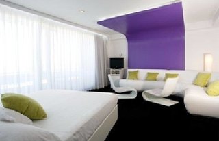 room mate oscar madrid