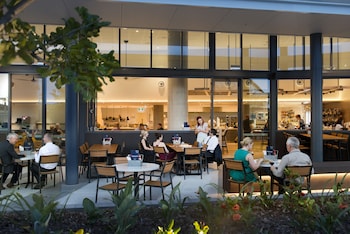 ibis brisbane airport hotel