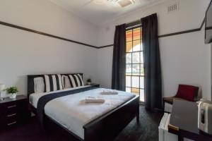 Royal Hotel Ryde,Putney>>North Ryde,2 star