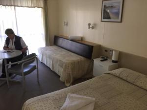 Woodmans Hill Motel,Canadian>>Ballarat,3 star