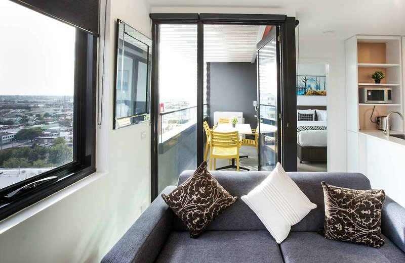 spencer street apartments