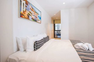 spencer street apartments