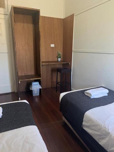 Gin Gin Budget Accommodation,Bundaberg>>Bullyard,3 star