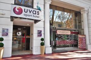 uvas apart hotel