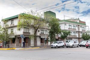 Hotel Bari,General Gutiérrez>>Mendoza,3 star