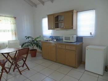 Coco Rose Guesthouse,Near Urlings Moravian Church,2.5 star
