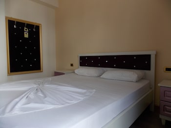 Hotel Erdano,Vlorë County>>Sarandë,3 star