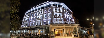 hotel colosseo tirana