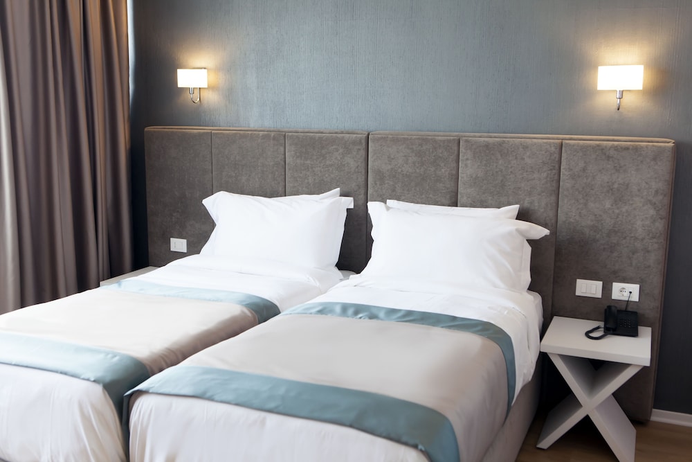 vh premier as tirana hotel
