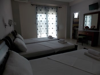 hotel chris