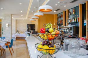 Hotel Luxury,Ksamil>>Borsh,4 star