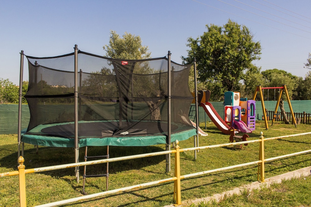 thalassa apart hotel