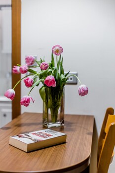 thalassa apart hotel