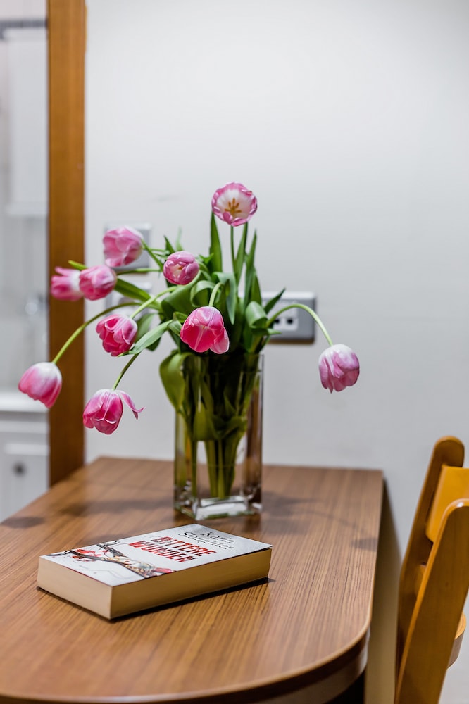 thalassa apart hotel