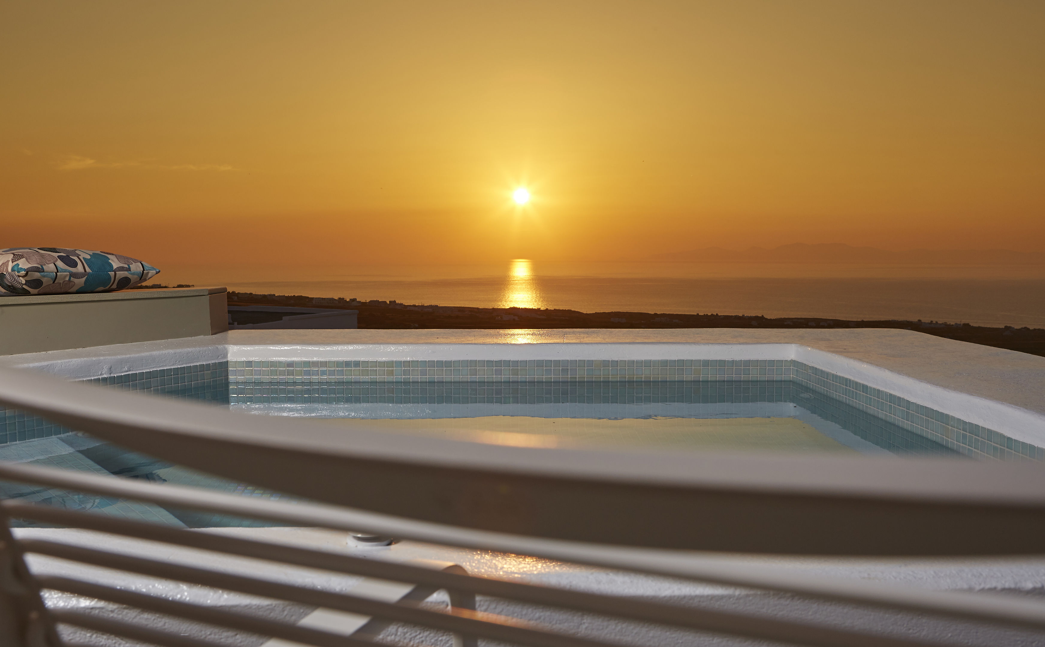 aperanto suites