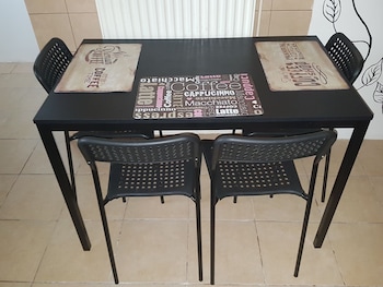 markopoulo mesogaias