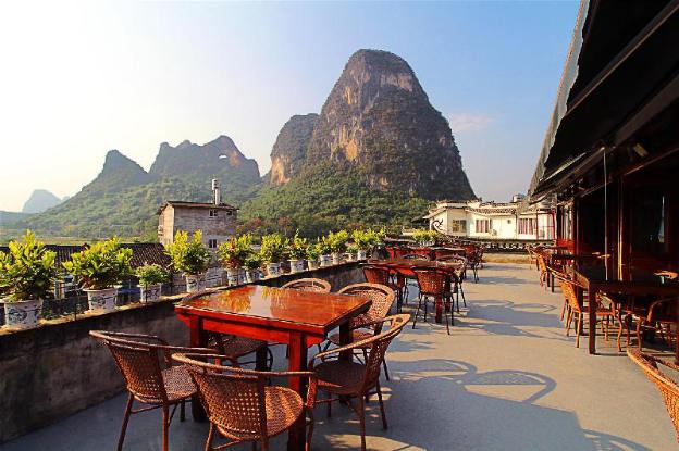 yangshuo village inn