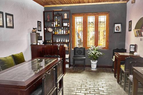 yangshuo village inn