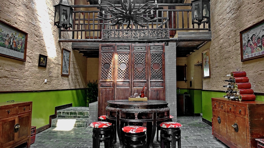 yangshuo village inn