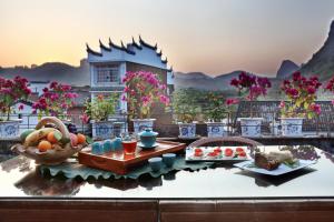 yangshuo village inn