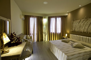 hotel tirreno